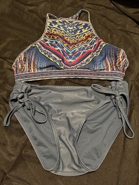 Bohemian High Neck Two-Piece Swimsuit Set in Multicolor & Slate Blue M/L